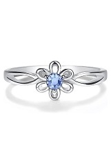 nice itsy-bitsy flower December birthstone baby ring